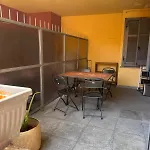 Casa Via Acqui Apartament