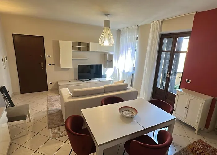 Casa Via Acqui 아파트 *