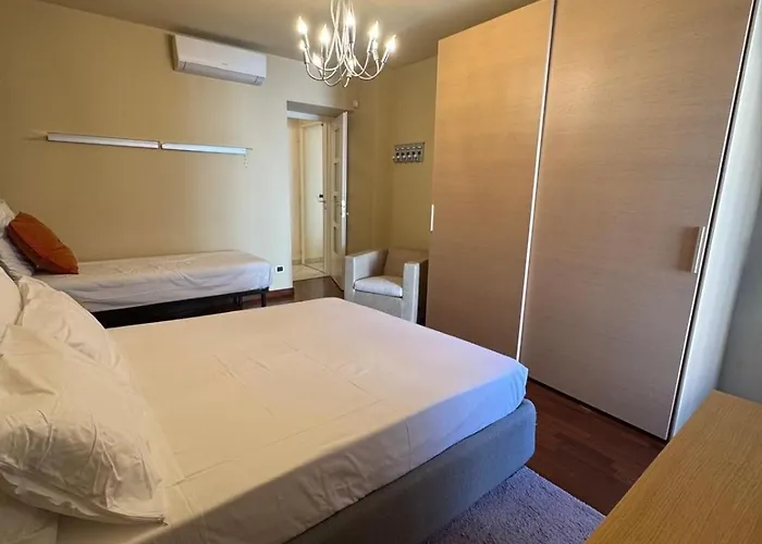 아파트 Casa Via Acqui *